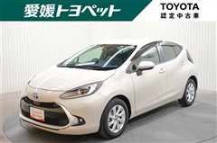 トヨタ　アクア Z