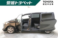 シエンタ HEV G クエロ