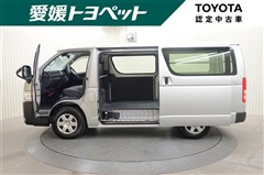 ハイエースバン DX