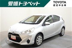 トヨタ　アクア S