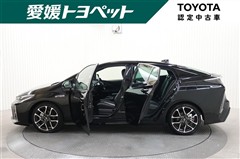 プリウスPHEV GRスポーツ