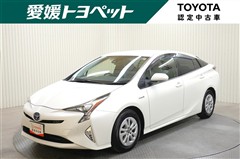 トヨタ プリウス S セーフティプラス