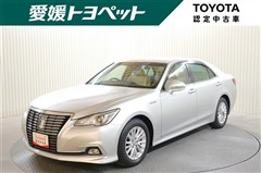 トヨタ　クラウンロイヤル HV ロイヤルサルーン