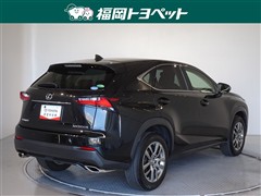 NX200t バージョンL