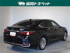 ES300h バージョンL
