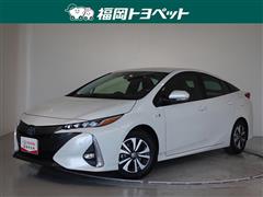 トヨタ　プリウスPHV A