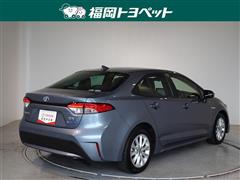 カローラセダンHEV S