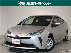 トヨタ　プリウス S