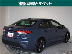 カローラセダンHEV WxB