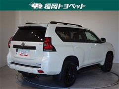 ランクルプラドTXLマットブラック