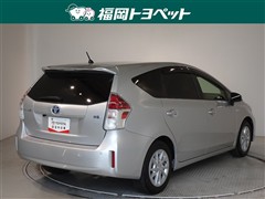 プリウスアルファ S