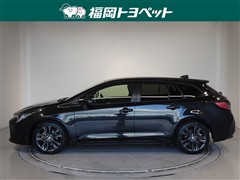 カローラツーリングHEV WxB