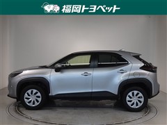 ヤリスクロスHEV X