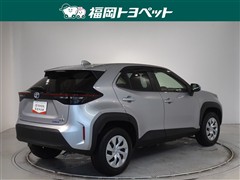 ヤリスクロスHEV X