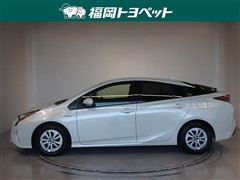 プリウス Sセーフティープラス