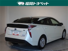 プリウス Sセーフティープラス