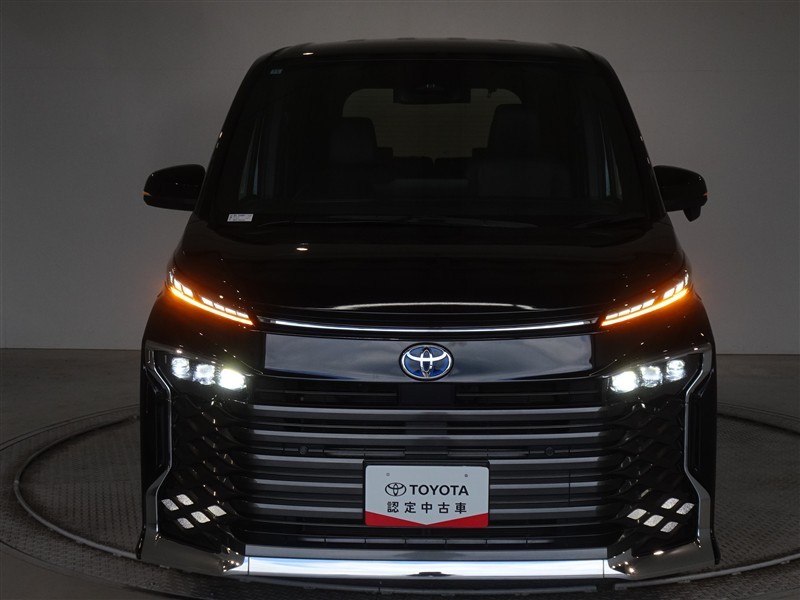 ヴォクシーHEV S-Z（181018324661）の中古車 | トヨタ認定中古車