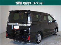 ヴォクシーHEV ZSキラメキ3