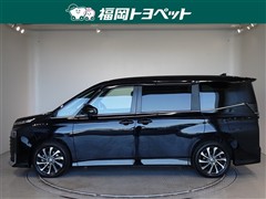 ヴォクシーHEV S-Z