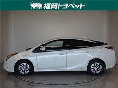 プリウス A