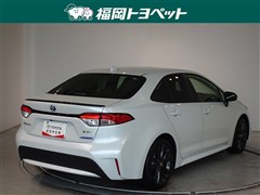 カローラセダンHEV WxB