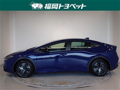 プリウス U