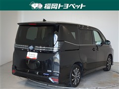 ヴォクシーHEV S-Z