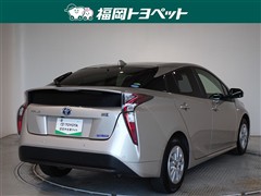 プリウス Sセーフティープラス