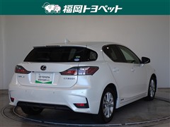 CT200h バージョンL
