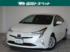 トヨタ プリウス Sセーフティープラス