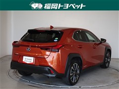 UX250h バージョンL