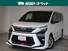 トヨタ ヴォクシーHEV ZSキラメキ3