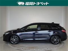 カローラツーリングHEV WxB