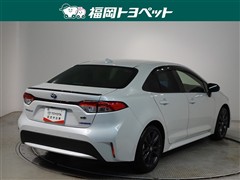 カローラセダンHEV WxB