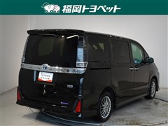 ヴォクシーHEV ZSキラメキ3
