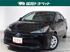 プリウス S