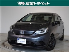 フィット e:HEVホーム20thカーサ