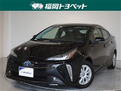 トヨタ　プリウス Sセーフティープラス2