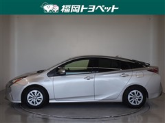 プリウス Sセーフティープラス