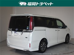 エスクァイアHEV GIプレミアム