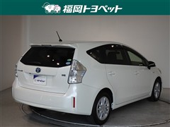 プリウスアルファ S