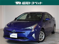 プリウス S