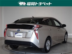 プリウス Sセーフティープラス