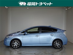 プリウスPHV L