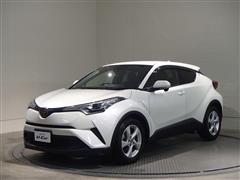 トヨタ C-HR S-T LEDパッケージ