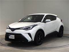 トヨタ　C-HR Gモードネロ セーフティ+