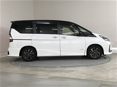 セレナ ハイウェイスター V アーバン