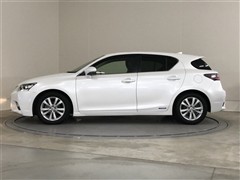 レクサスCT200hバージョンC