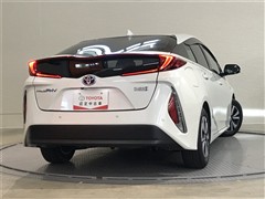 プリウス PHEV A