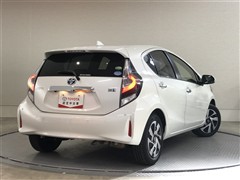 アクア S スタイルブラック